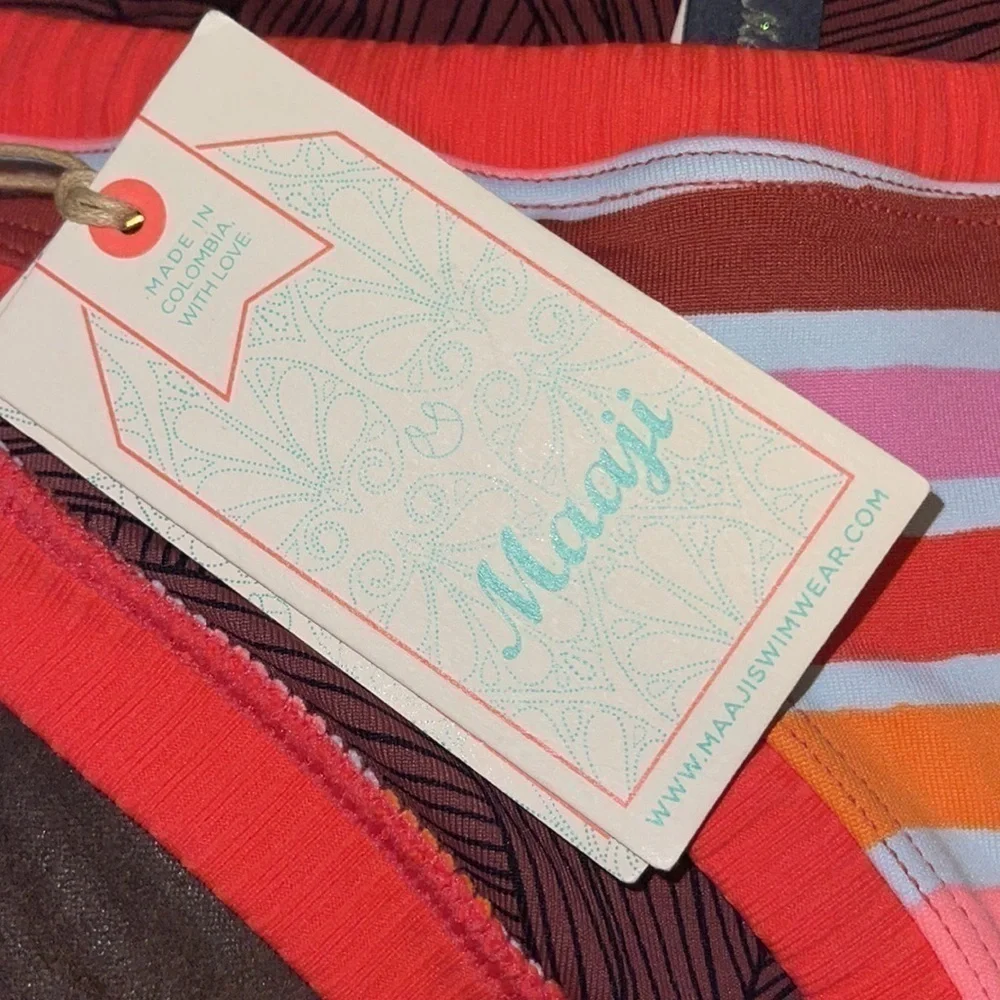 Maaji style size